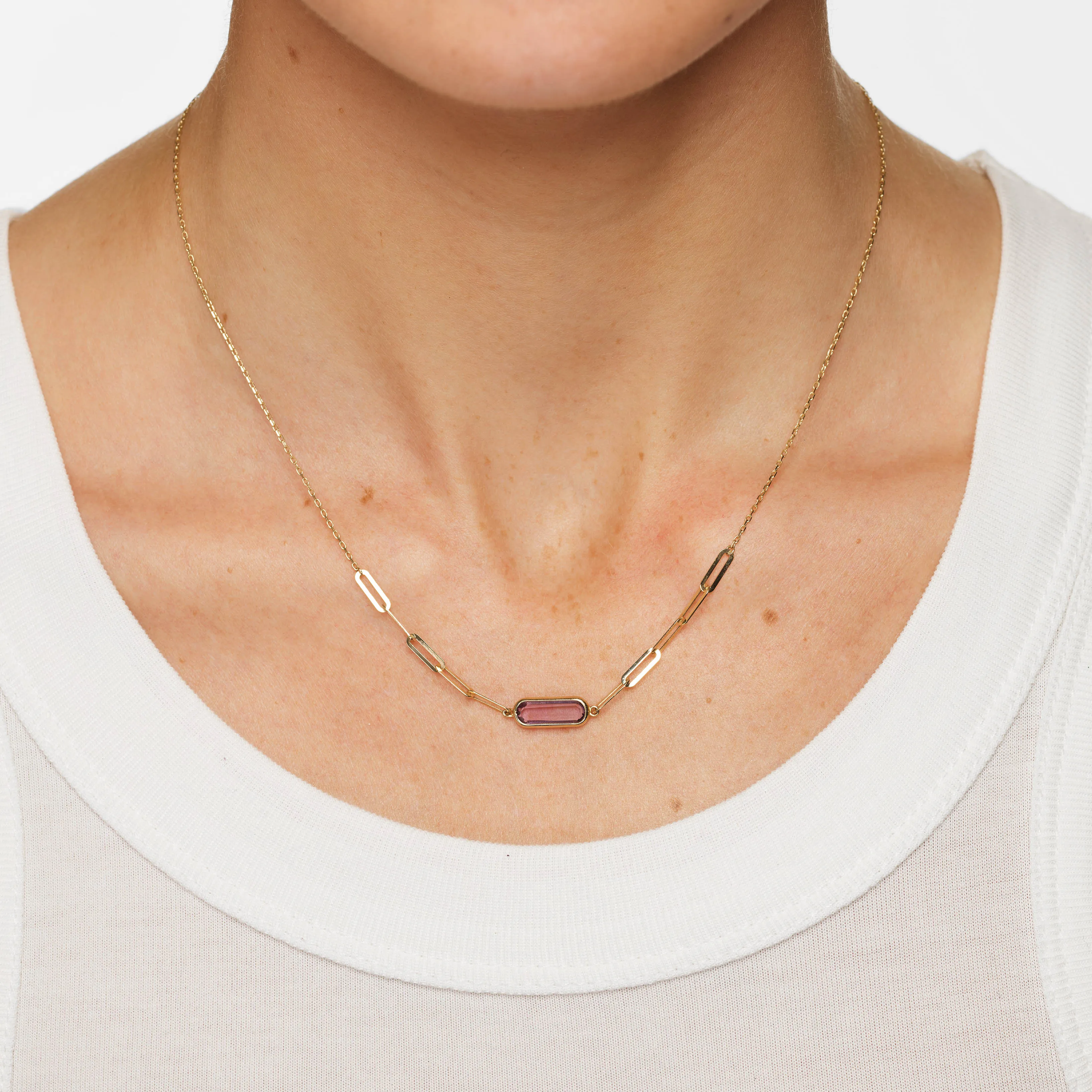 Amethyst Oval Paperclip Chain Necklace in 10k Gold