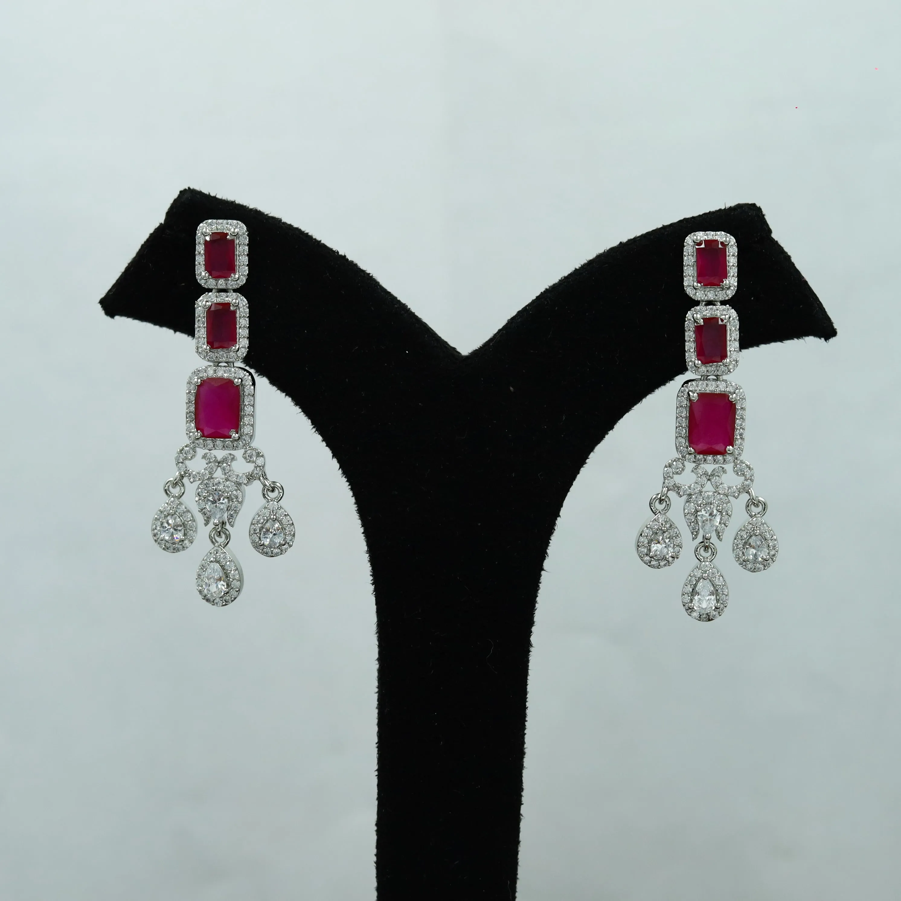 Round Neck Zircon/AD Necklace Set 12543-28