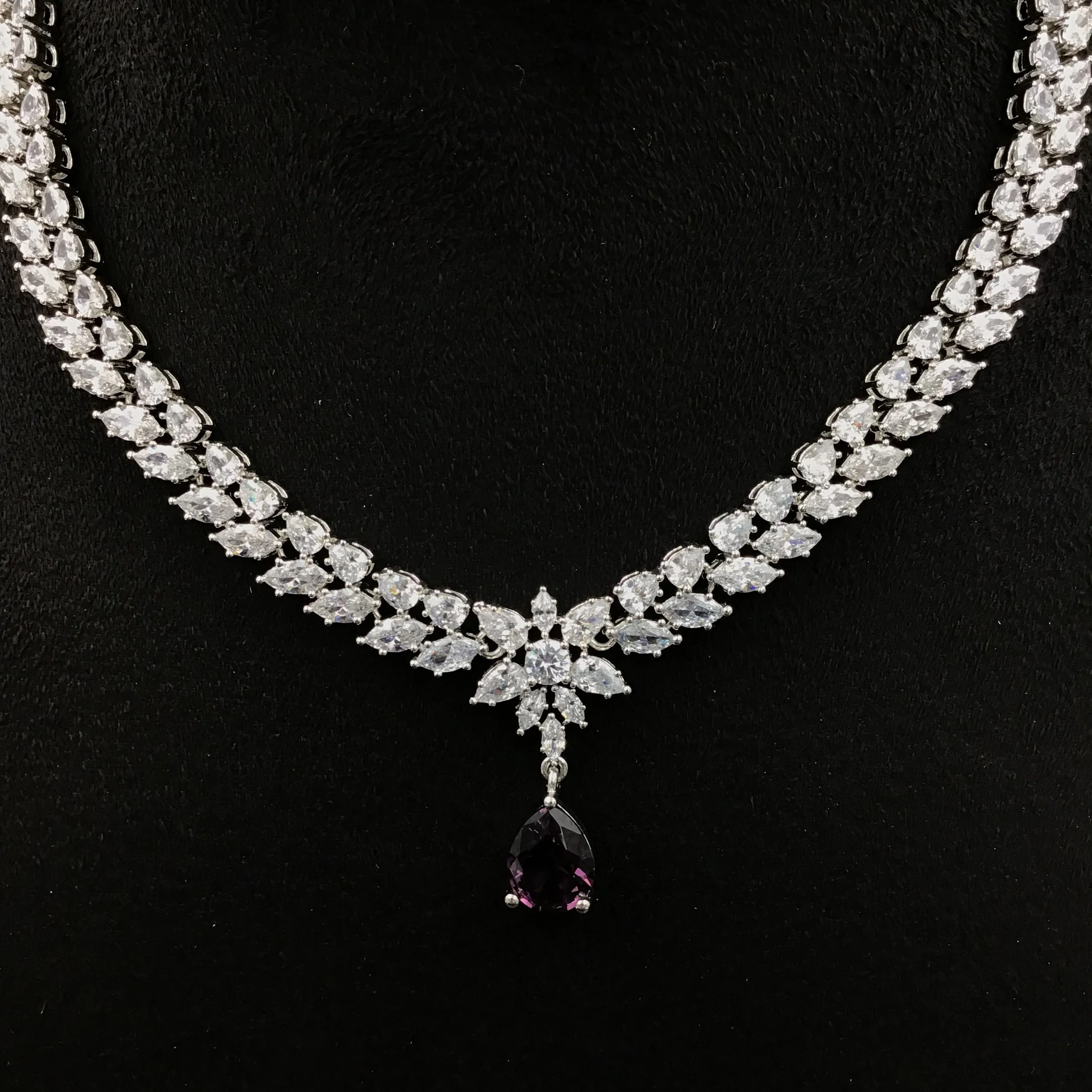Round Neck Zircon/AD Necklace Set 6198-08