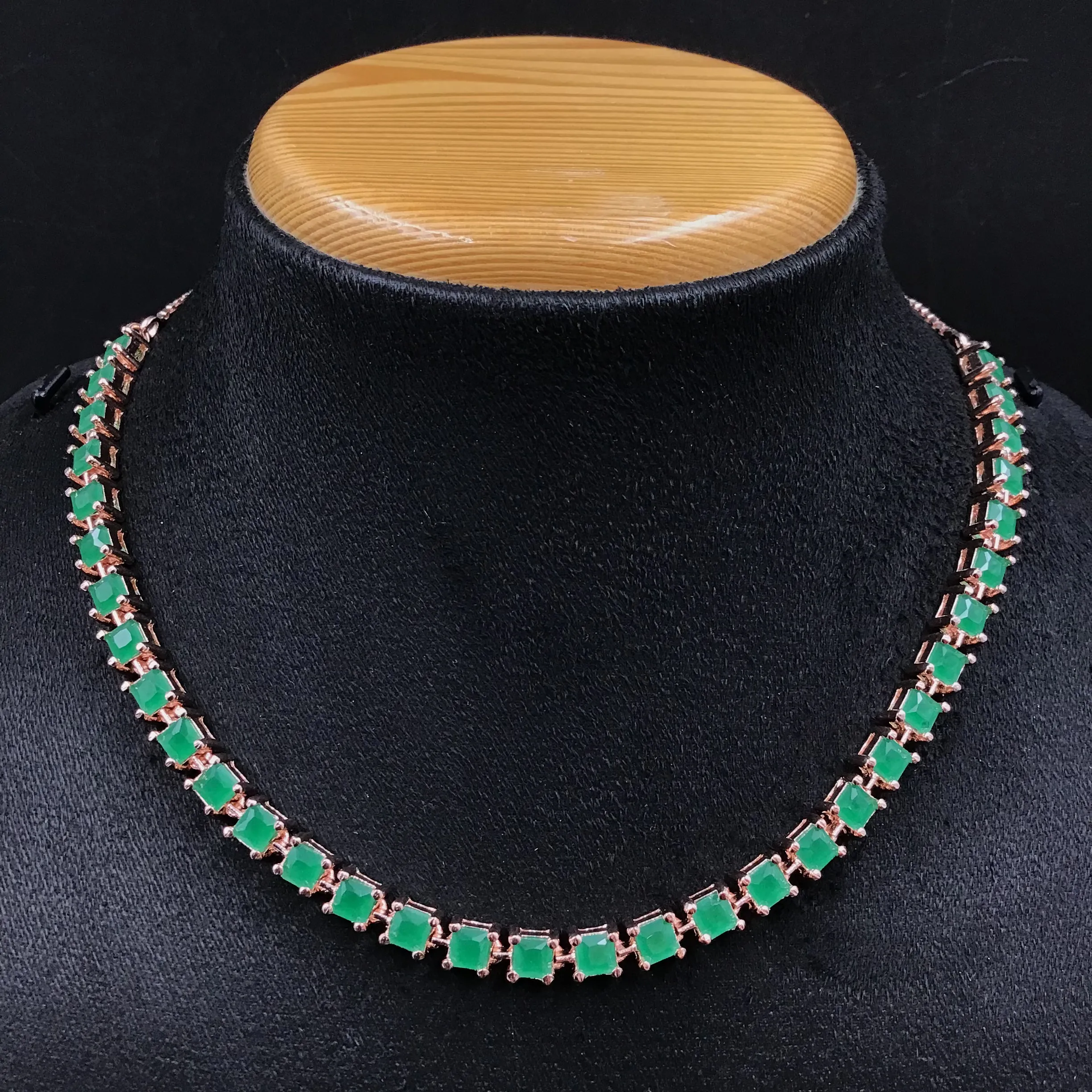 Round Neck Zircon/AD Necklace Set 6201-08