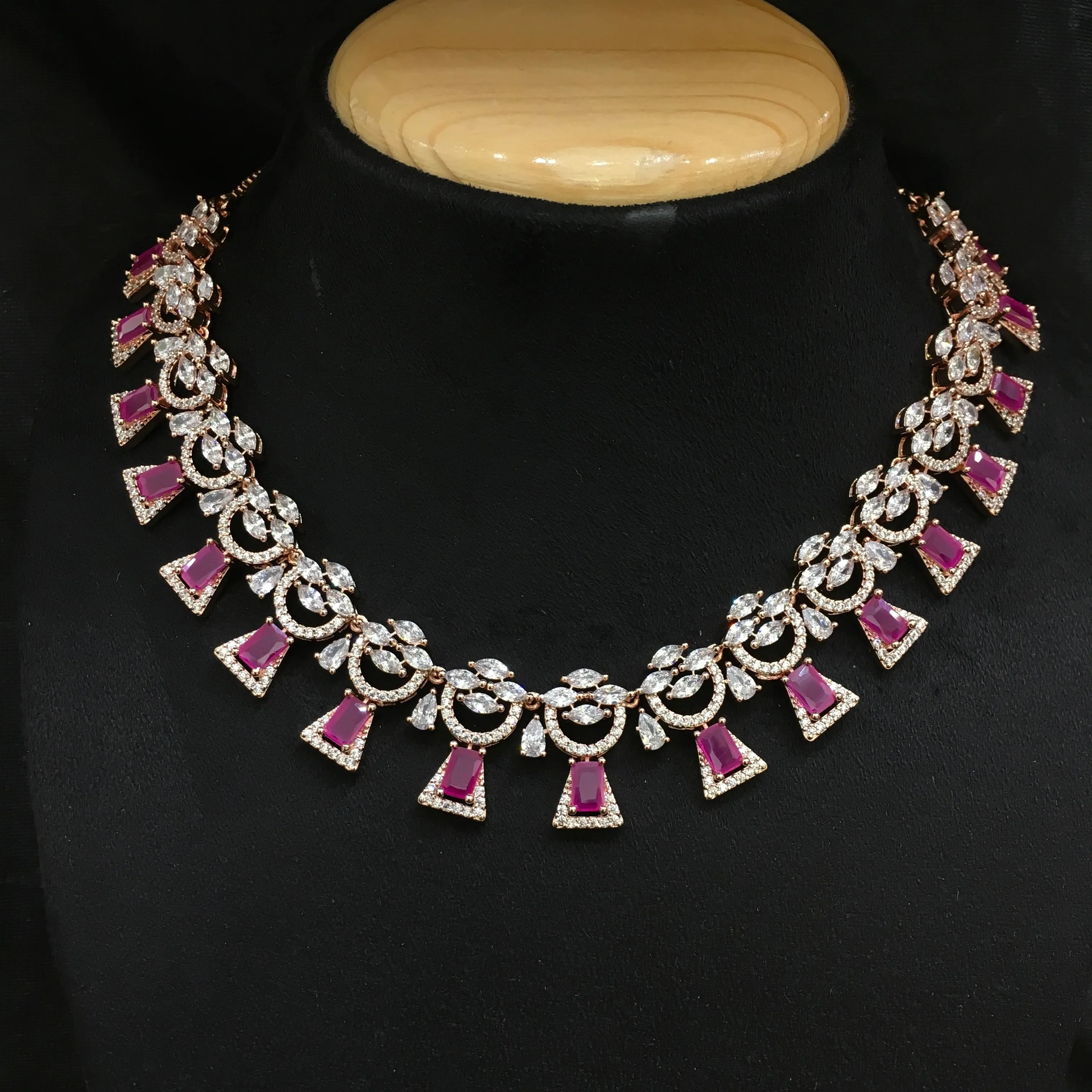 Round Neck Zircon/AD Necklace Set 6202-08