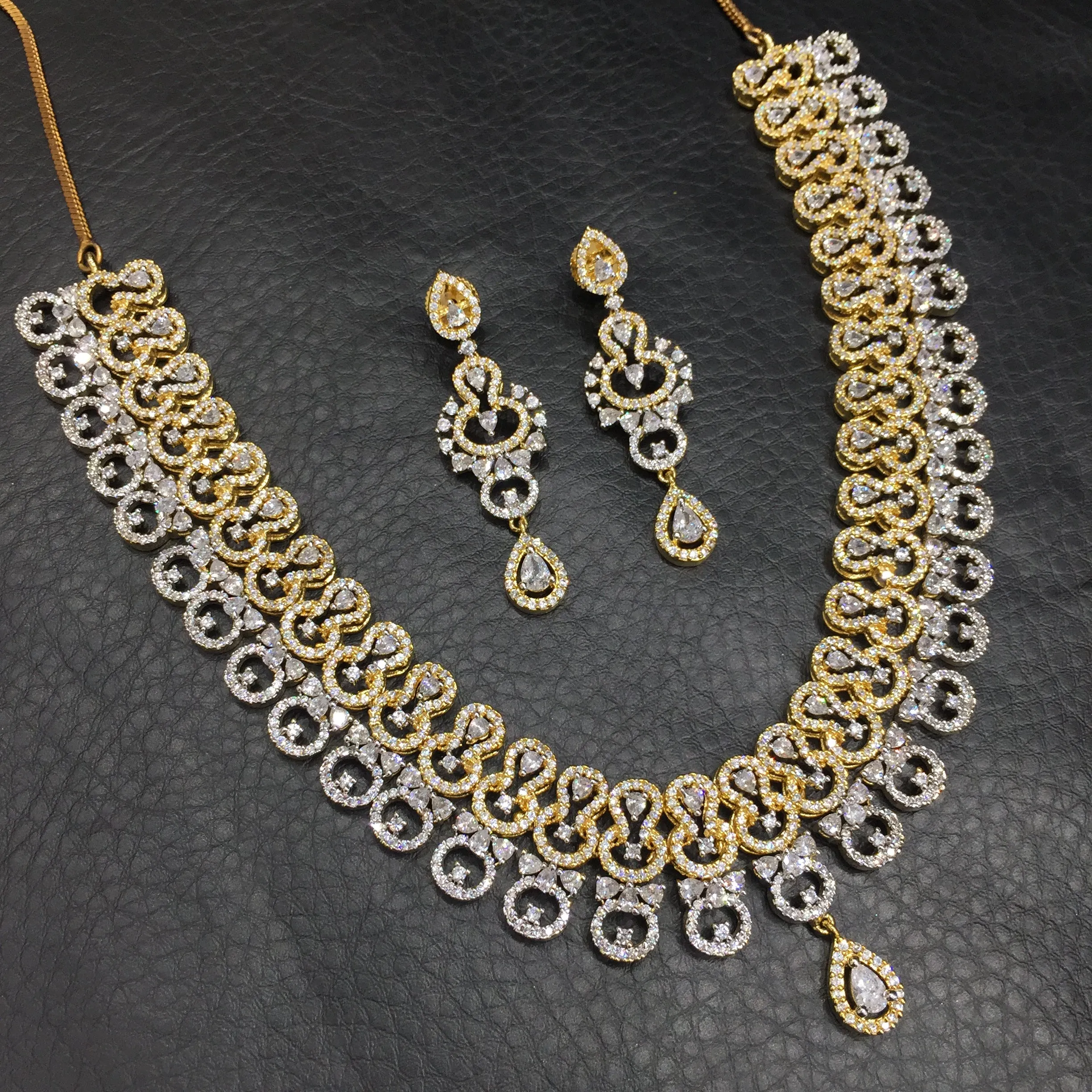 Two Tone Zircon/AD Necklace Set