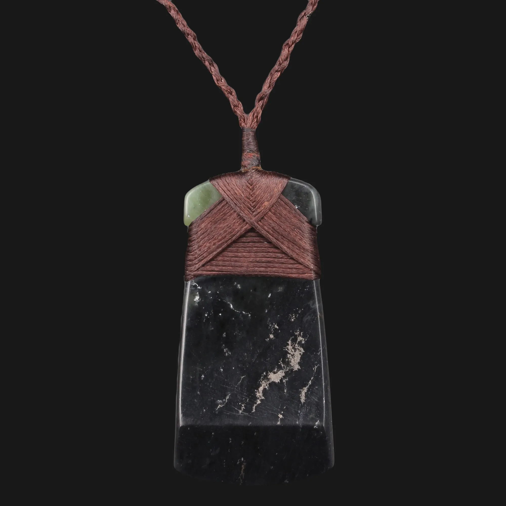 Unique Hand-Carved Maori Toki Pendant Necklace from Natural Jade - Timeless Design and Elegant Craftsmanship Perfect Gift for Jewelry Lovers