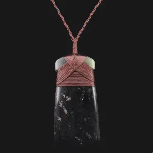 Unique Hand-Carved Maori Toki Pendant Necklace from Natural Jade - Timeless Design and Elegant Craftsmanship Perfect Gift for Jewelry Lovers